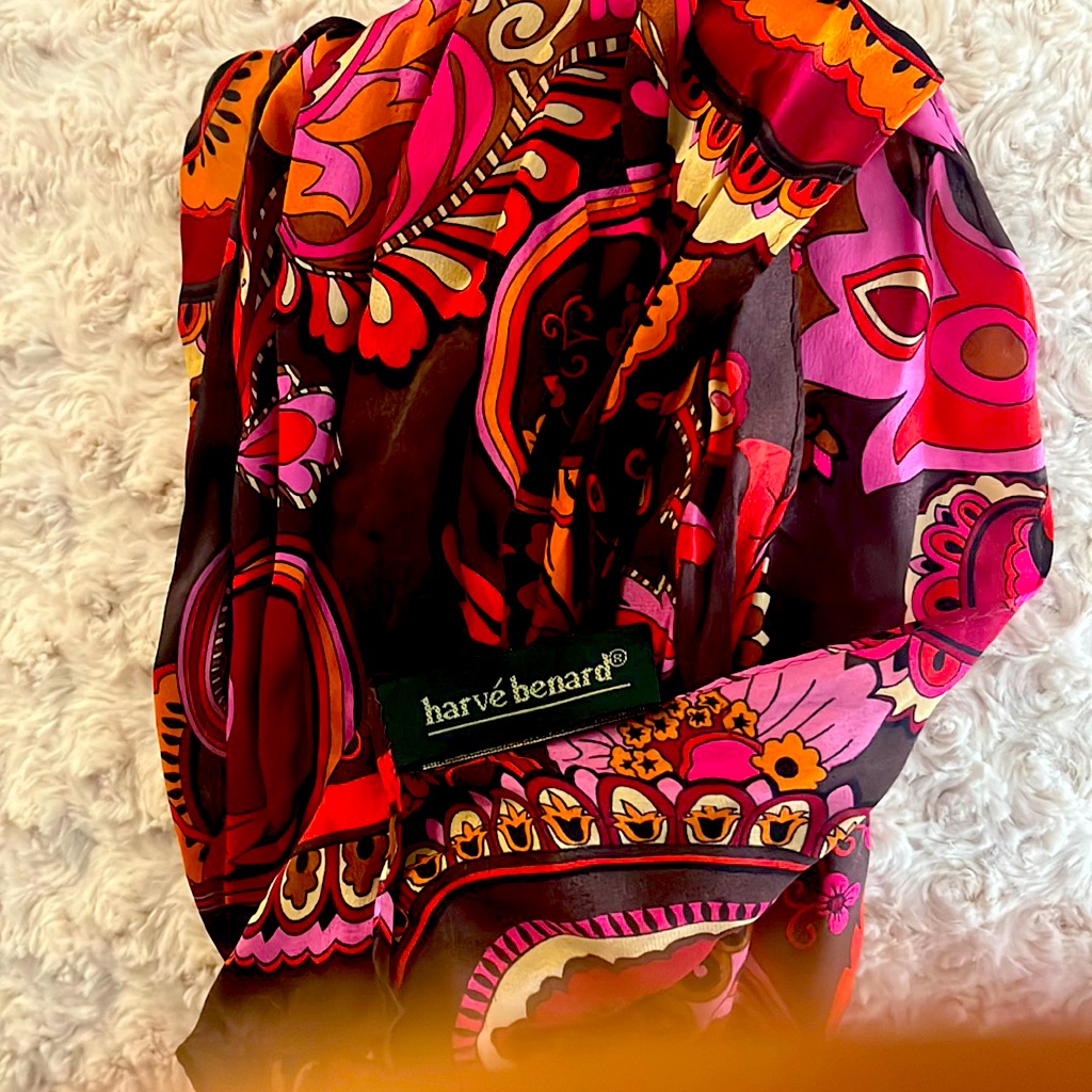 Harve Bernard 100 Vintage Silk Scarf